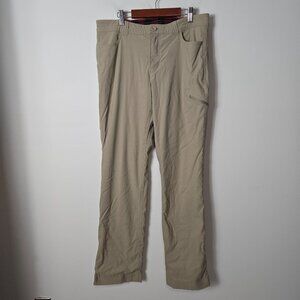 Eddie Bauer Women's Size 12 Rainier Fleece-Lined Cargo Straight Leg Pants